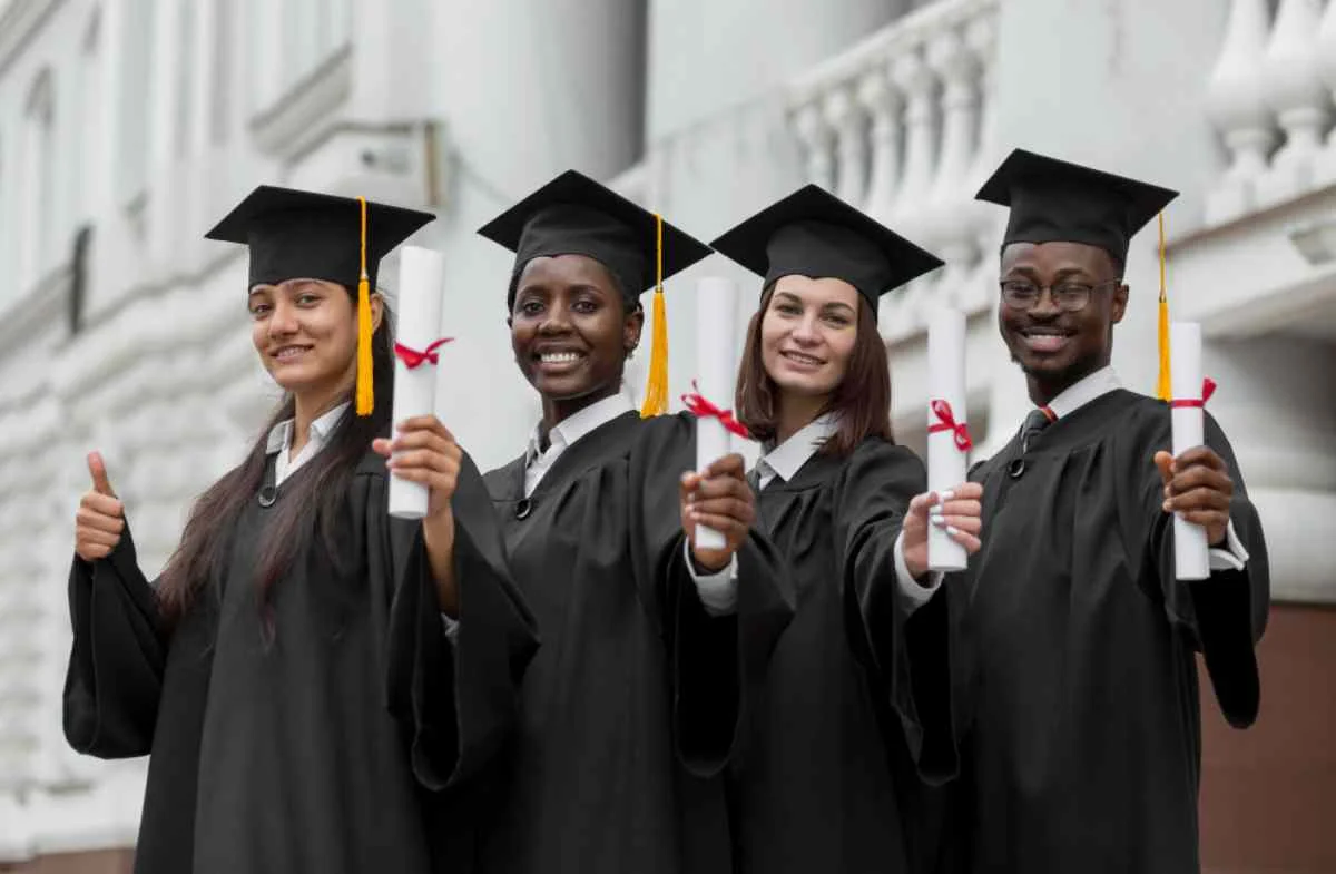 Bridge House College Scholarships