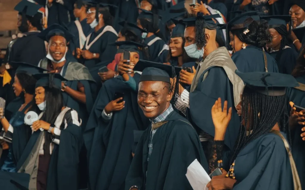 Weidenfeld-Hoffmann Scholarships and Leadership Programme